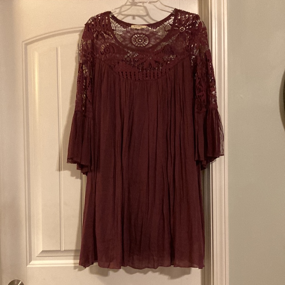 Boho beautiful lined short dress.